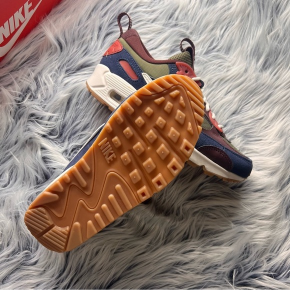 Nike Air Max 90 Futura - Picture 3 of 6